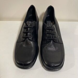 What’s What Slip on Shoes Size 5.5